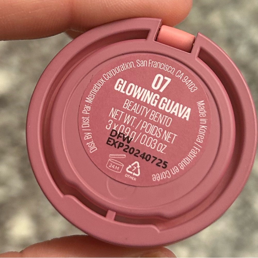 Kaja Glowing Guava Eyeshadow Trio